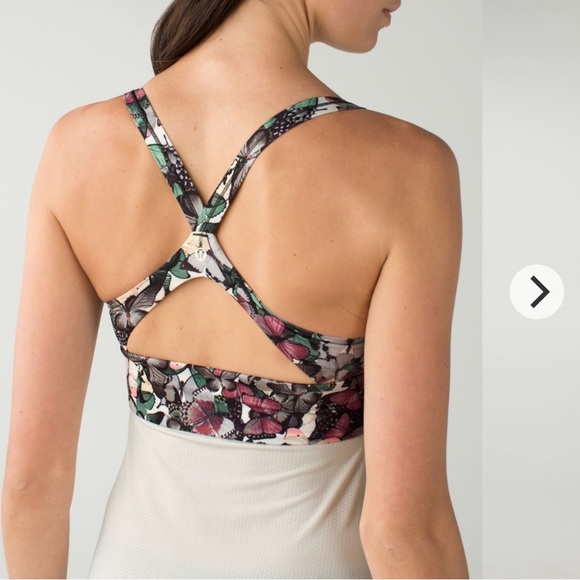 NWOT Lululemon Wrap It Up Tank
So Fly Butterfly Angel Wing Multi - Picture 2 of 9
